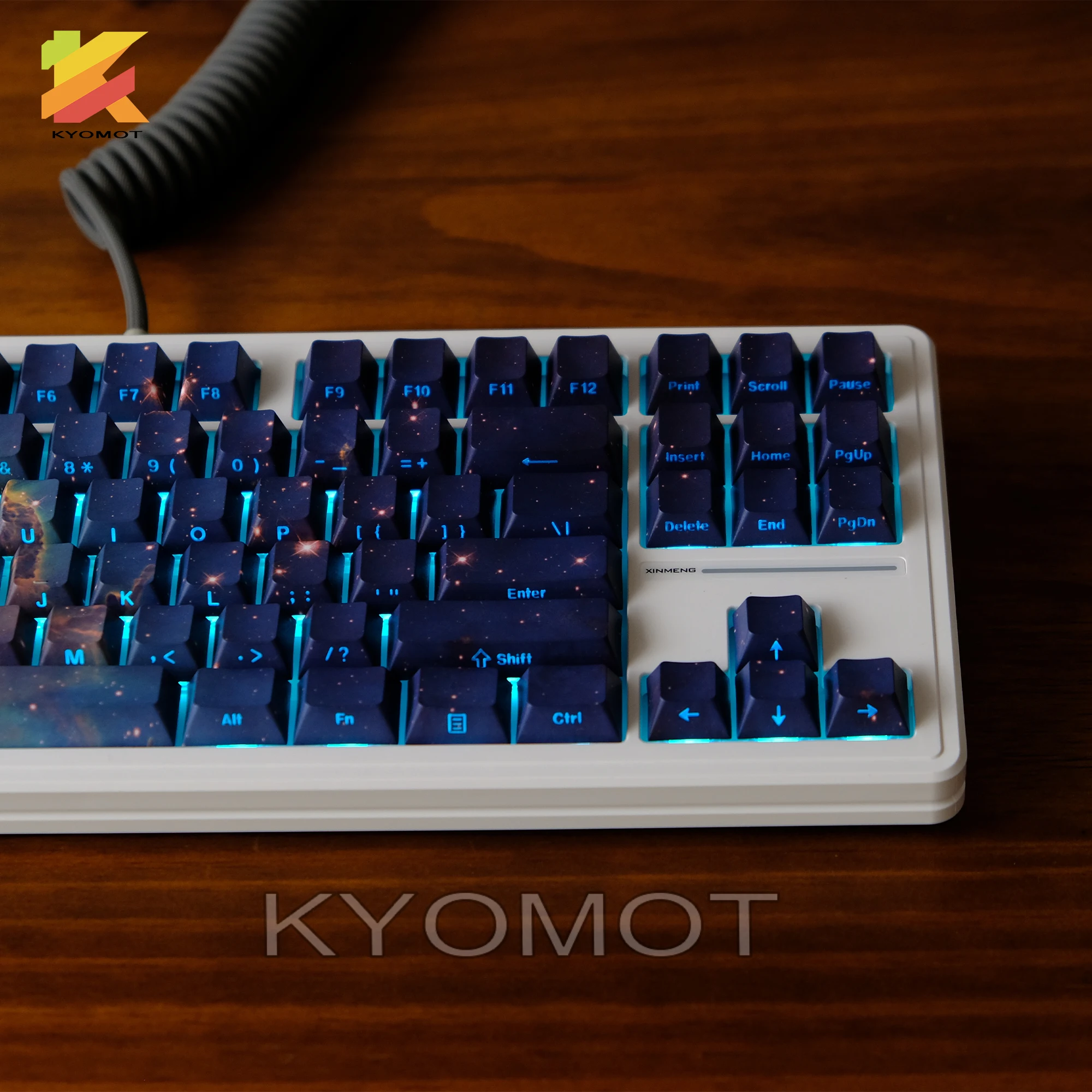 135 клавиш PBT с боковым принт – обзор и цена Gaming Accessories Uk